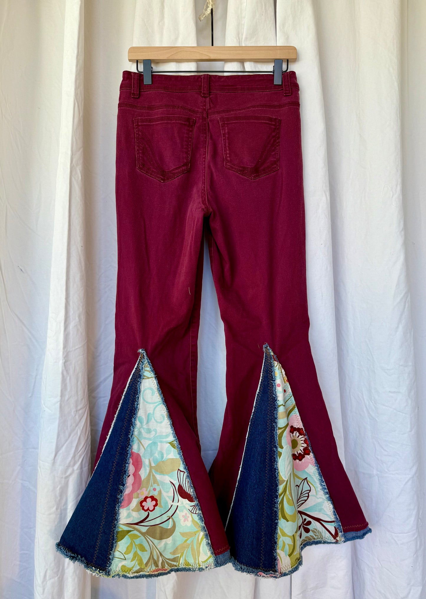 Maroon Bell Bottom Jeans (size 6) – Boho Floral Patchwork Flare