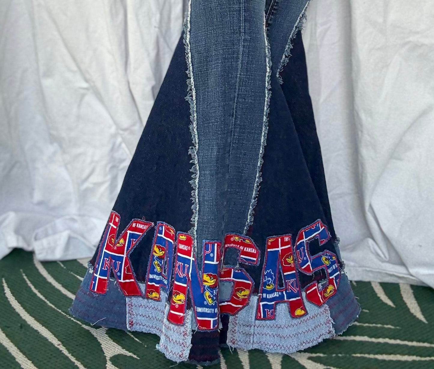 KU Jayhawks Bell Bottom Jeans (size 4)– Retro Flare