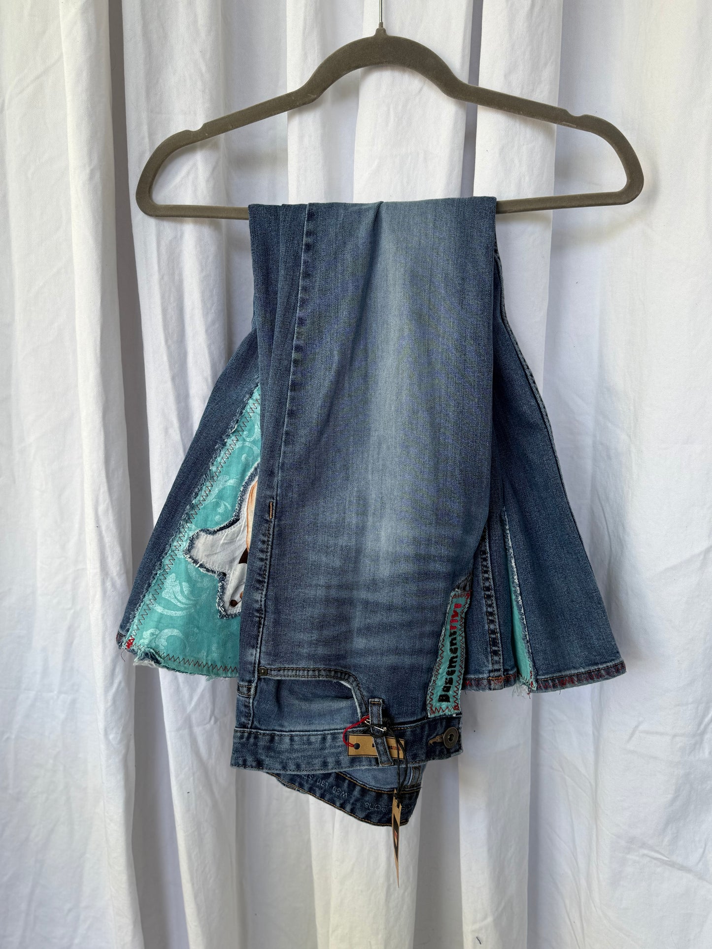 Pin-Up Bell Bottom Jeans (size 10) – Retro Glam Statement Pants