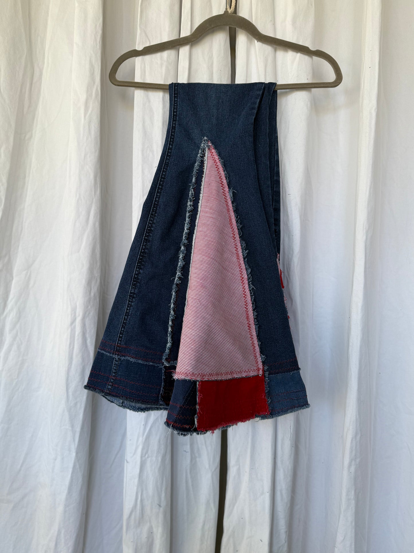 Denim Bell Bottom Jeans with Pink & Red Flower Design (size 00)