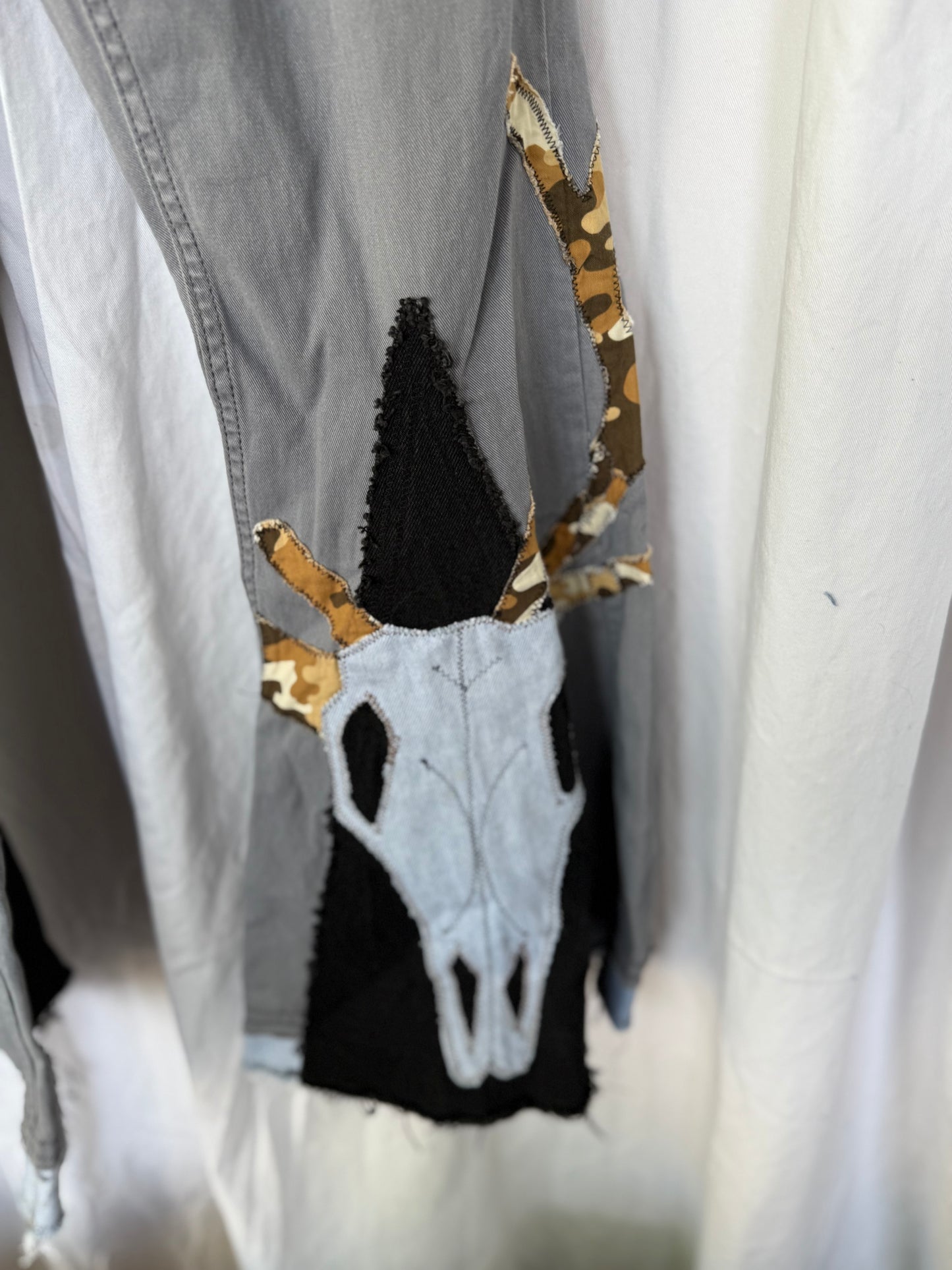 Western Boho Bell Bottom Jeans (size 0) – Skull & Antler Design
