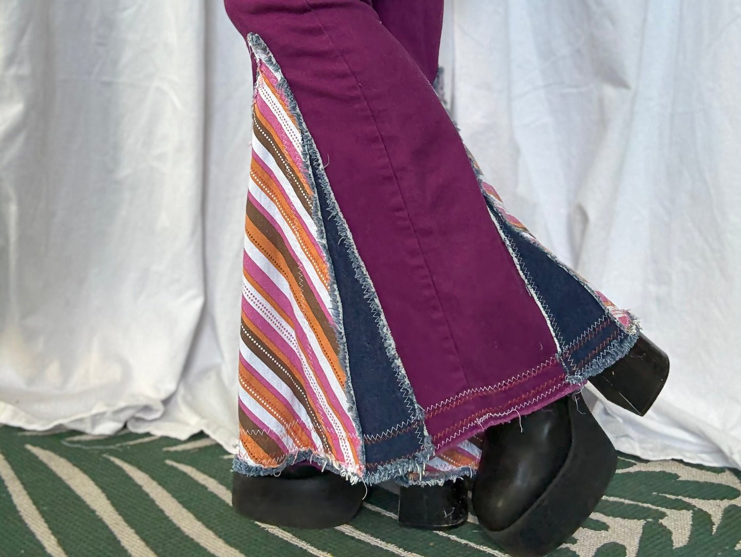 Purple Lee Rider Bell Bottom Jeans (Size 6)– Flare Pants with Diagonal Insert – Sustainable Retro Denim