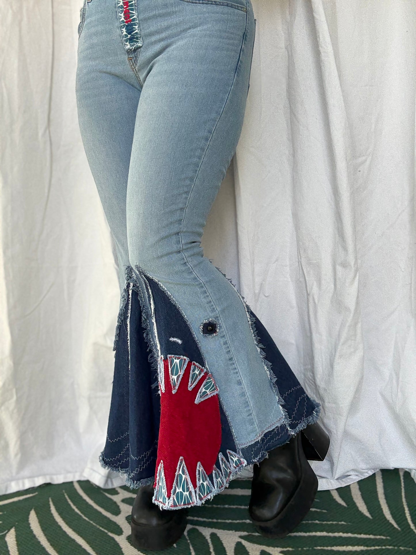 “Shark” Bell Bottom Jeans – Light Wash Denim