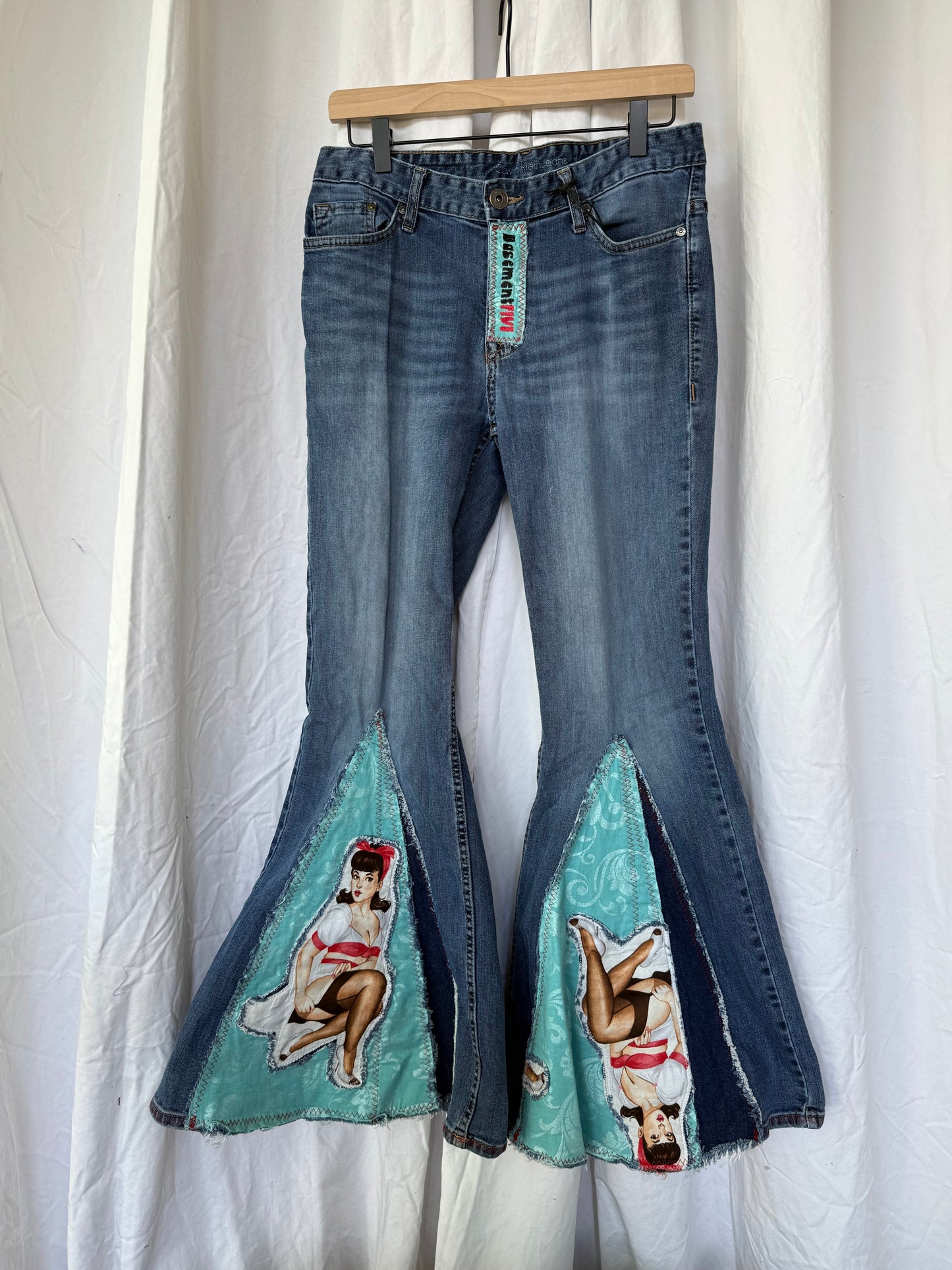 Pin-Up Bell Bottom Jeans (size 10) – Retro Glam Statement Pants