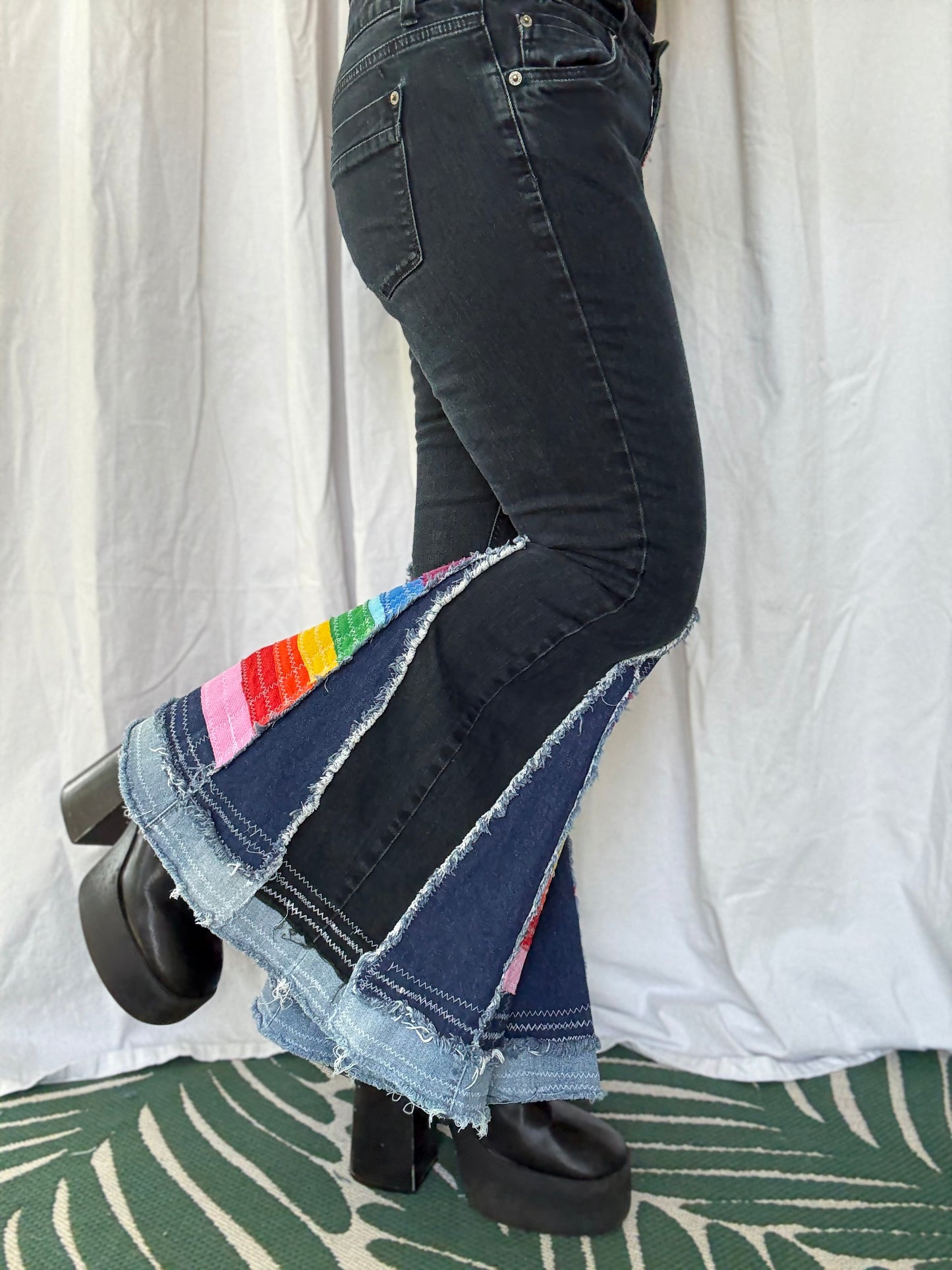 Rainbow Bell Bottom Jeans (size 12)ā Festival Ready Flare š