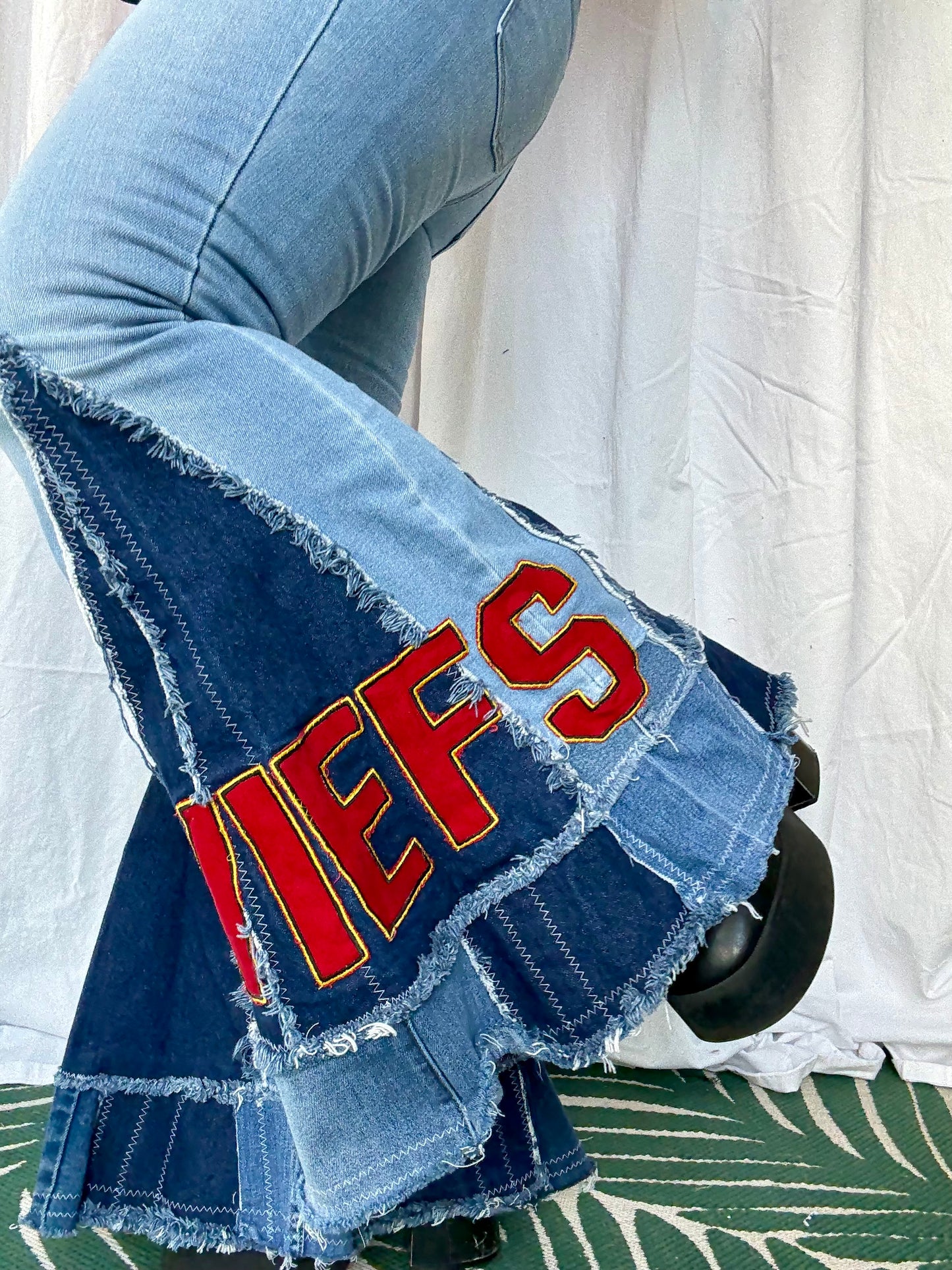 Chiefs Bell Bottom Jeans (Size 4) – Light Wash Statement Flares