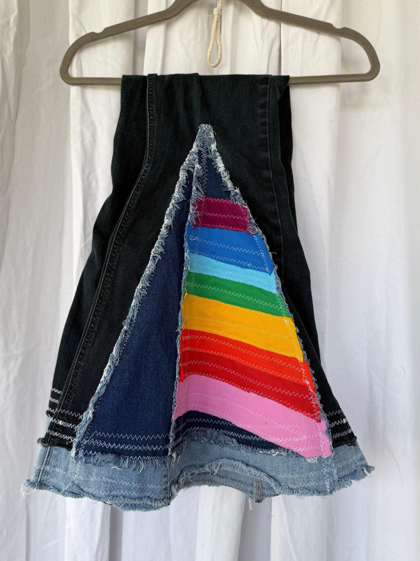 Rainbow Bell Bottom Jeans (size 12)ā Festival Ready Flare š