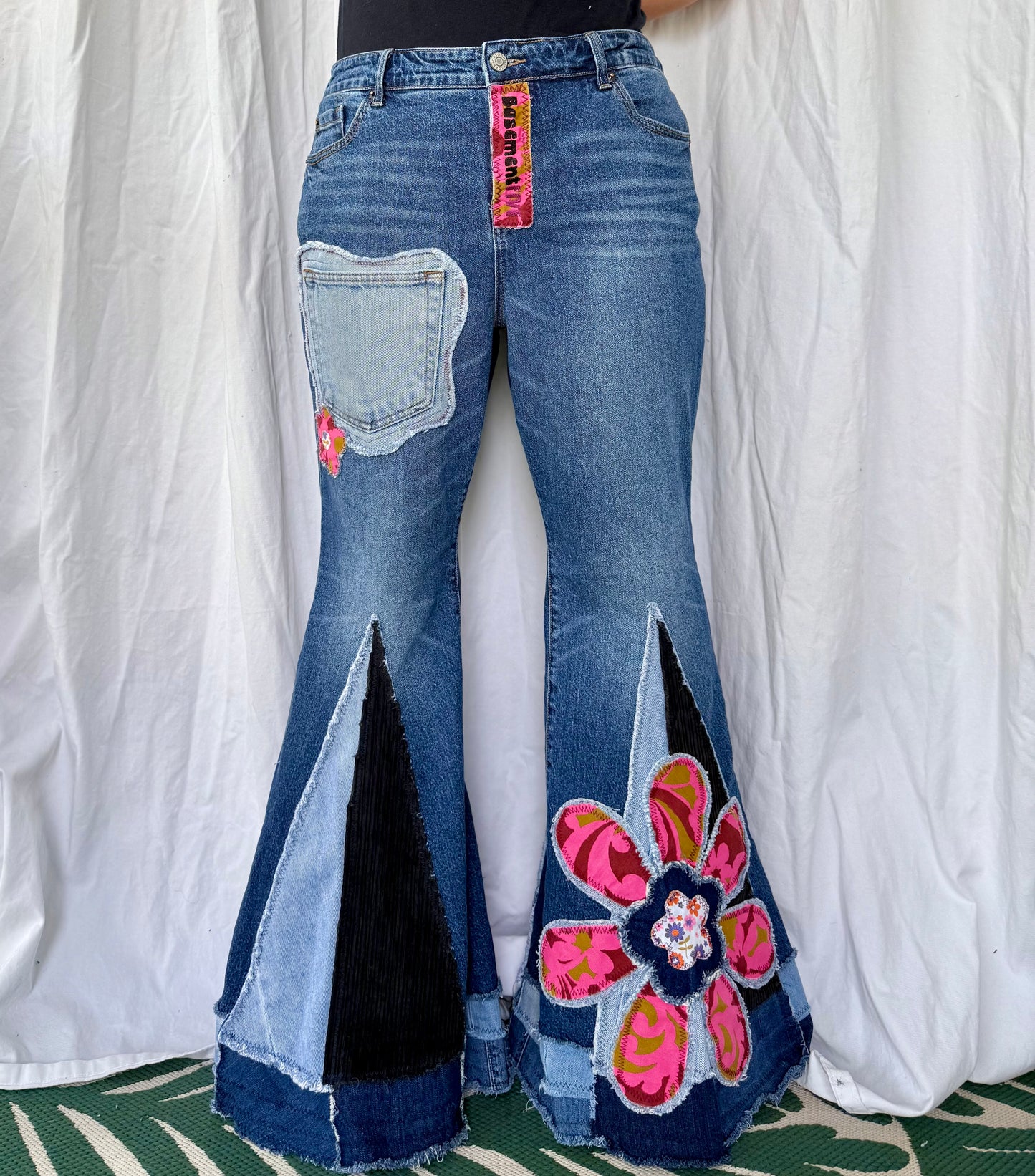 Retro Flower Power (size 20 long 33” inseam)