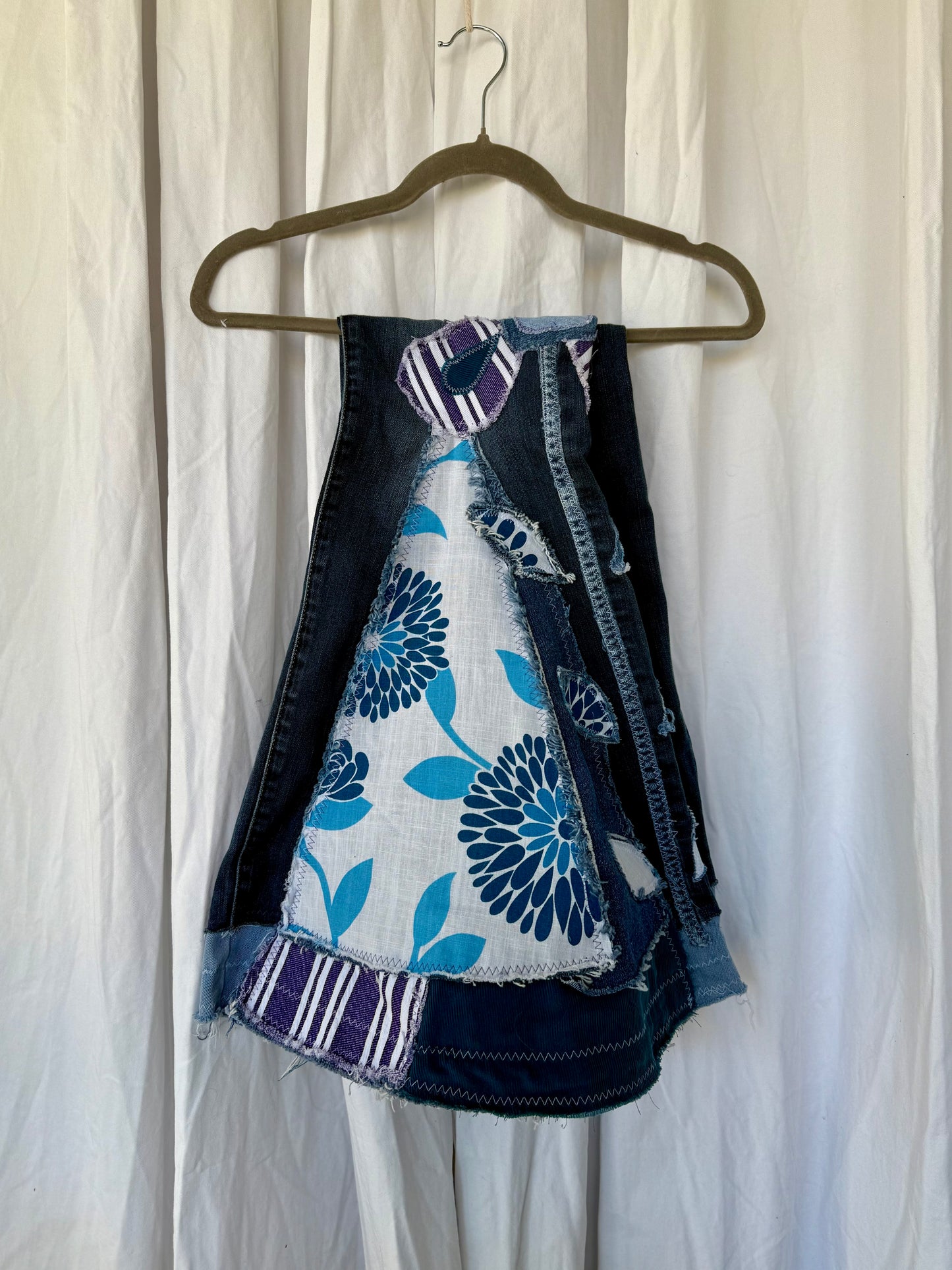 Blue Floral & Striped Retro Patchwork (size 8)
