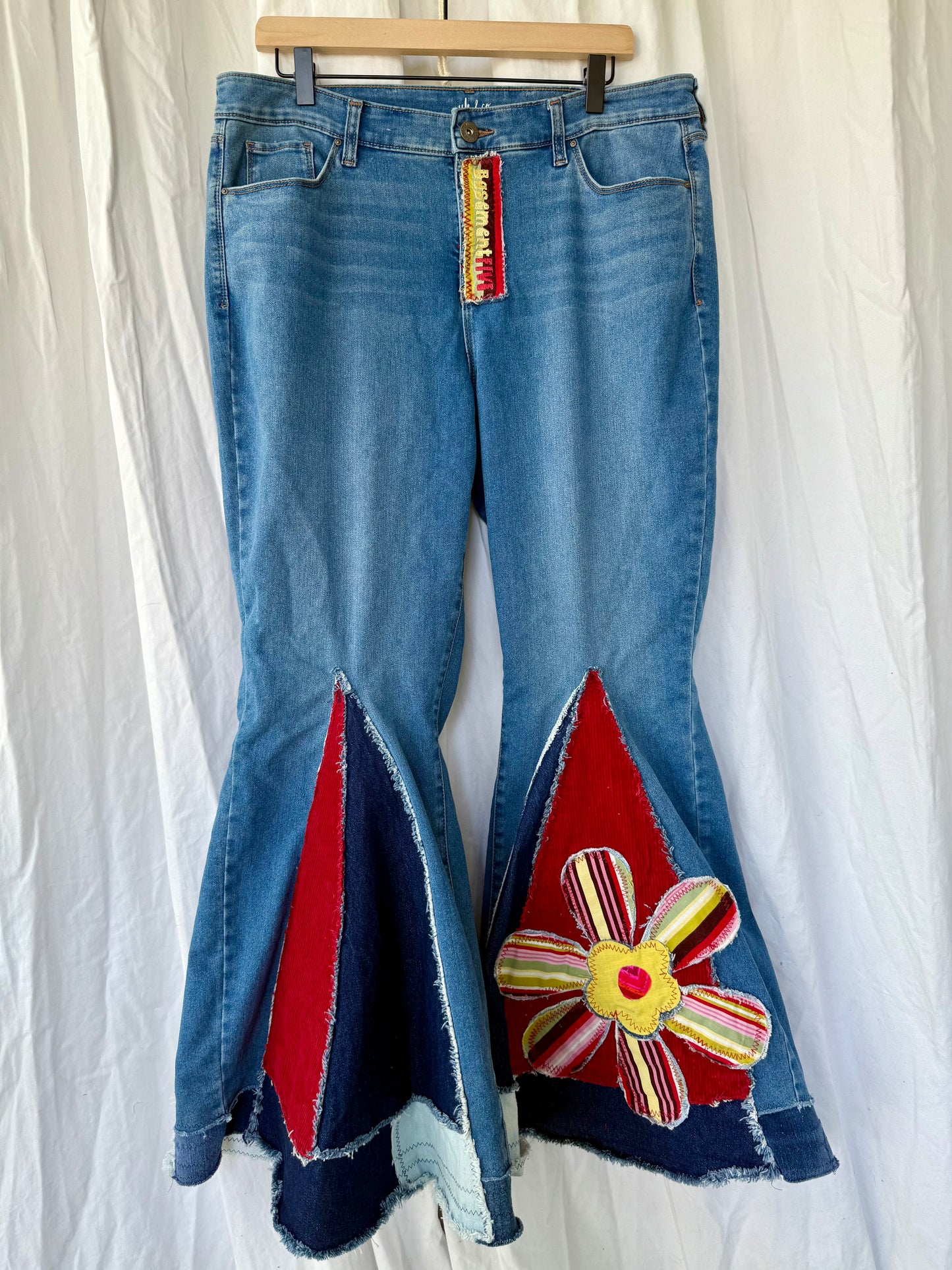 Striped Retro Flower Bell Bottoms - Size 16 (34x31