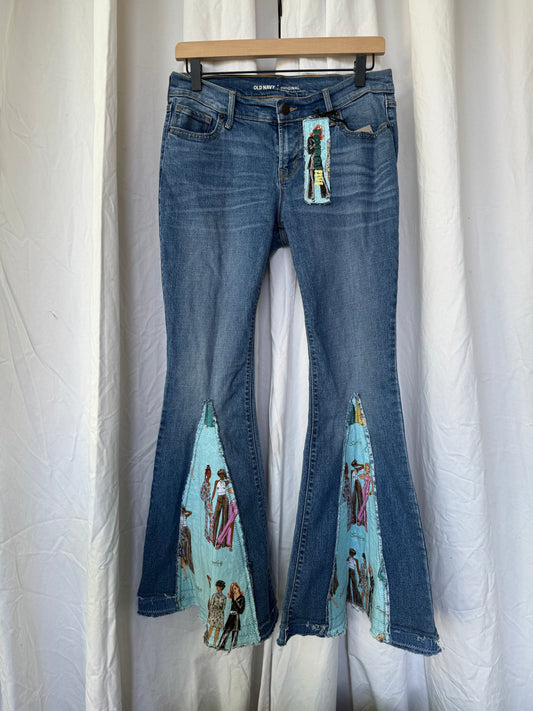 Fashionista Bell Bottom Jeans (size 6) – Style Icon Statement Pants