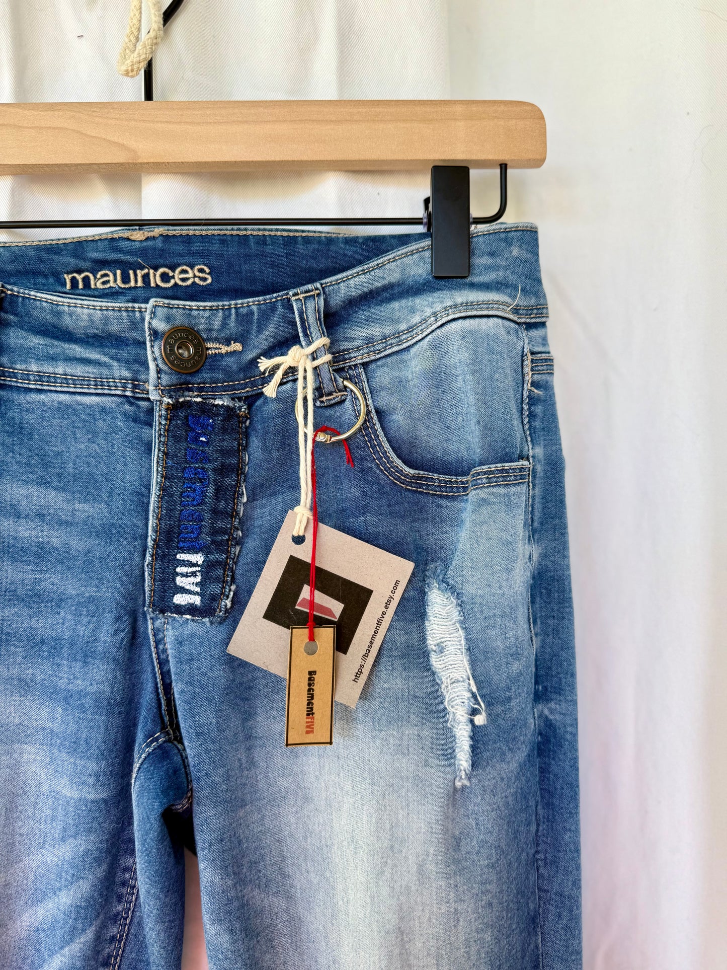 Blue Daisy Bell Bottom Jeans (size 1/2)