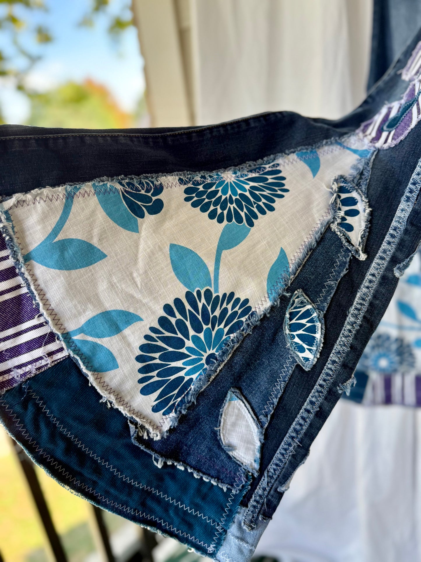 Blue Floral & Striped Retro Patchwork (size 8)