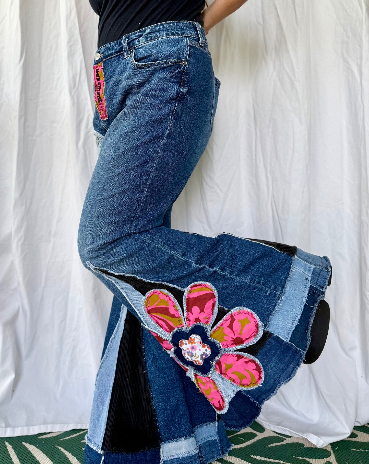 Retro Flower Power (size 20 long 33” inseam)