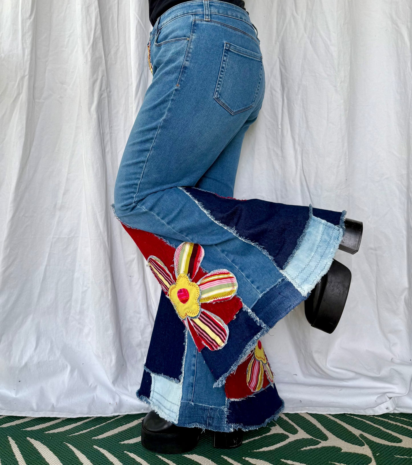 Striped Retro Flower Bell Bottoms - Size 16 (34x31