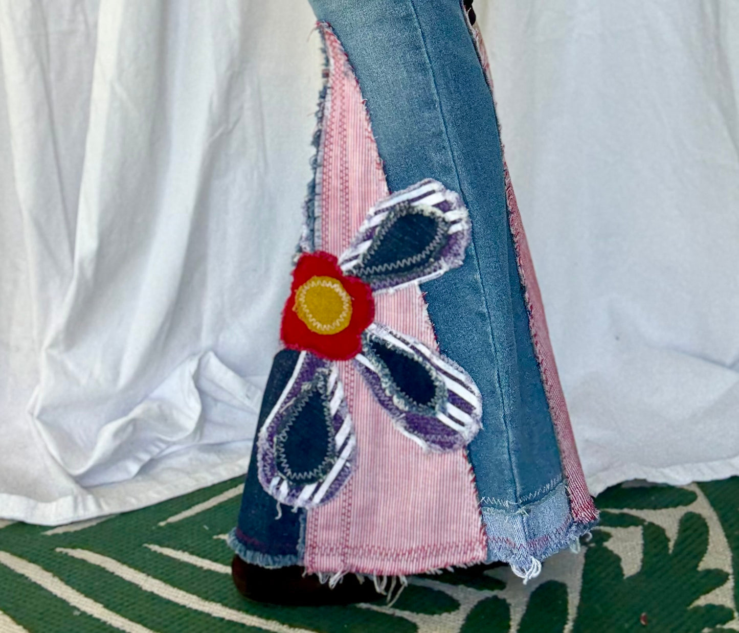 Pink & Denim Floral Bell Bottom Jeans – Size 2