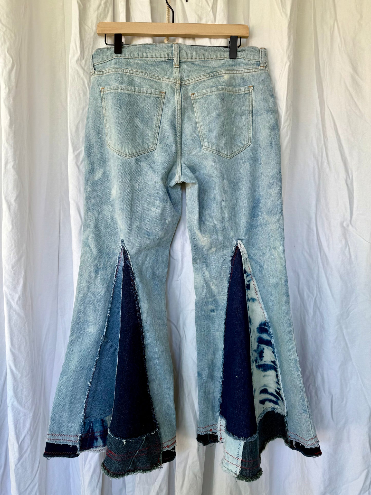 Chiefs Bell Bottom Jeans (Size 6) – Light Wash Statement Flares
