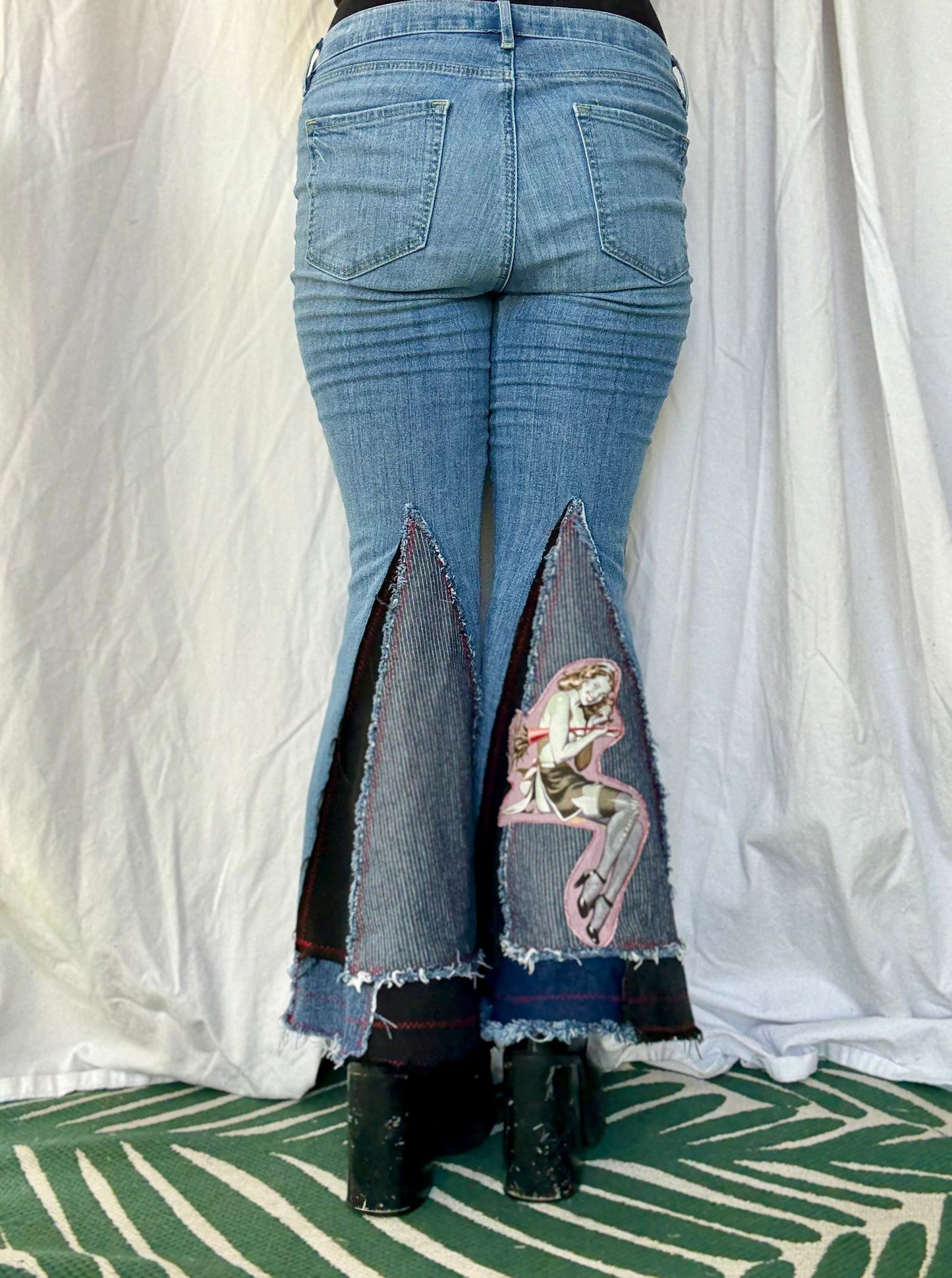 “Cleaning lady” Pin-Up Zombie Bell Bottom Jeans – Retro Rocker Flare (size 12)
