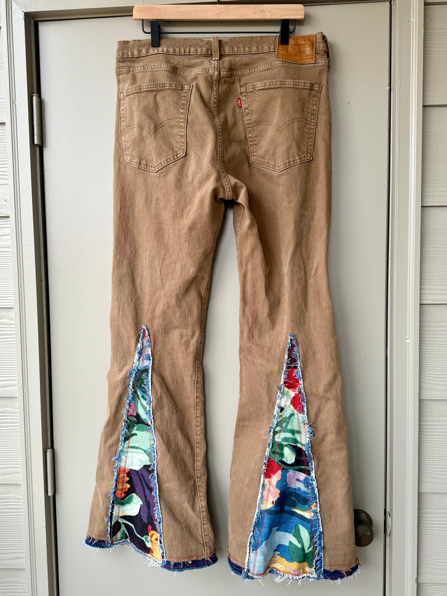 Men’s Upcycled Tan Floral Bell-Bottom Jeans – One-of-a-Kind Statement Pair (Levis 36x34)