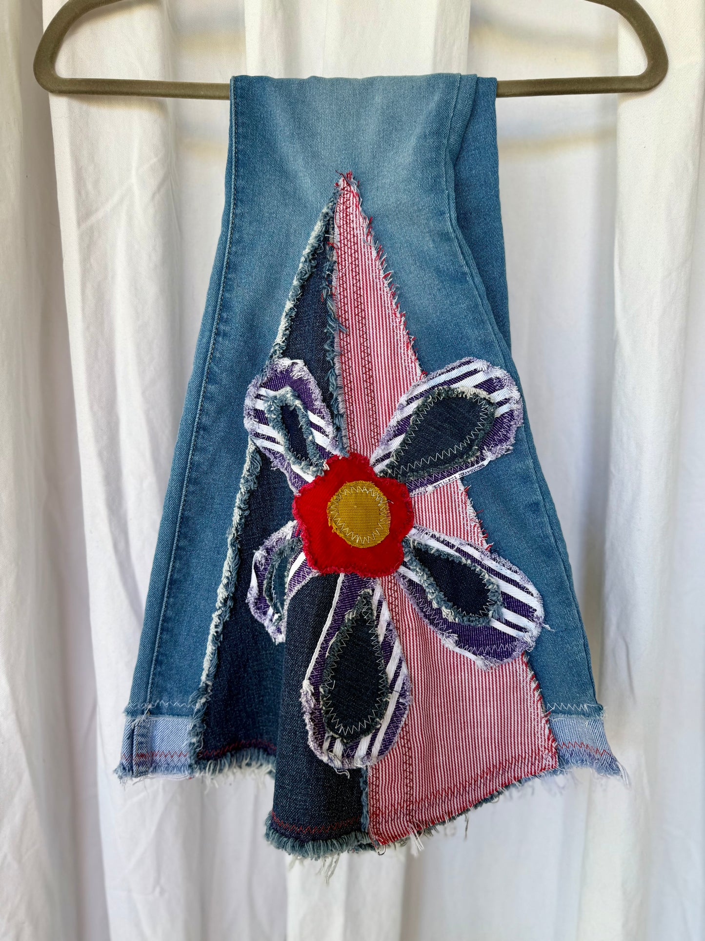 Pink & Denim Floral Bell Bottom Jeans – Size 2