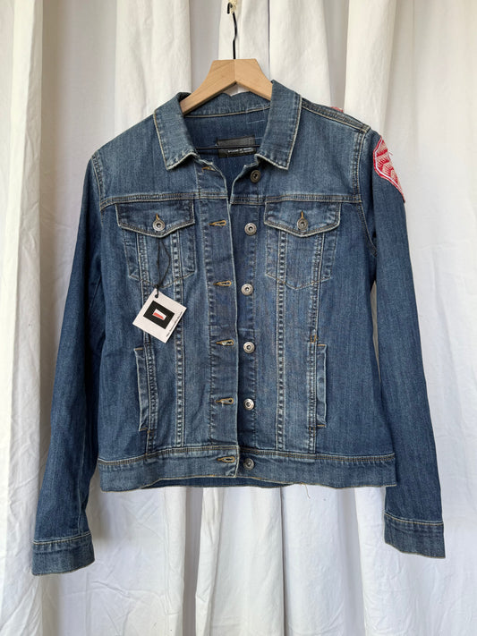 Kansas City Chiefs Denim Jacket (M) – Game Day Statement Piece