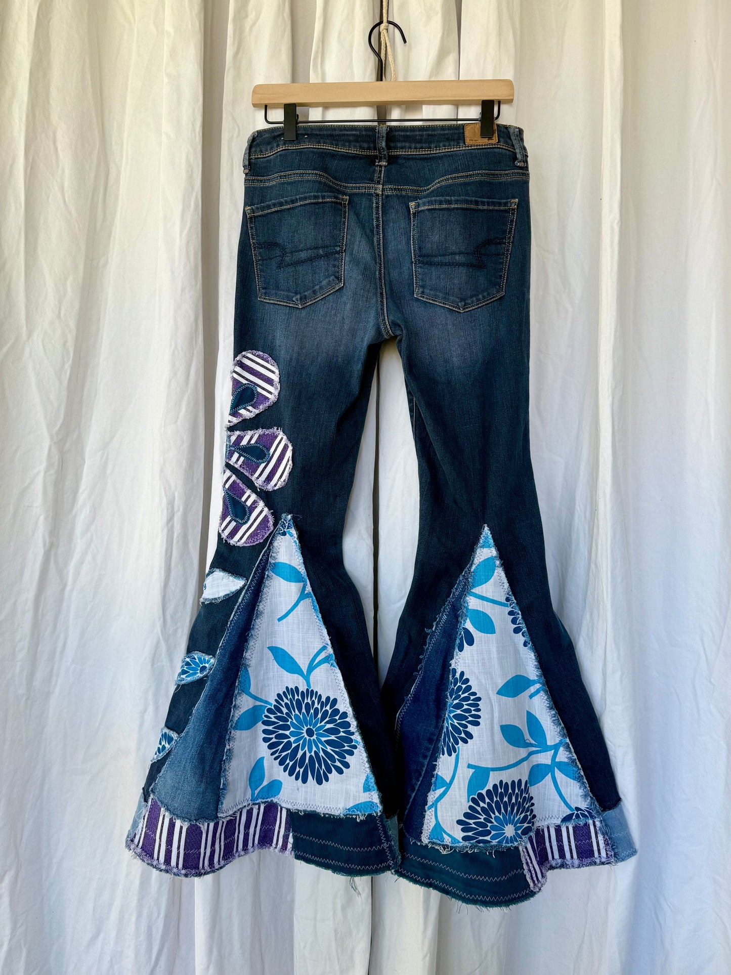 Blue Floral & Striped Retro Patchwork (size 8)