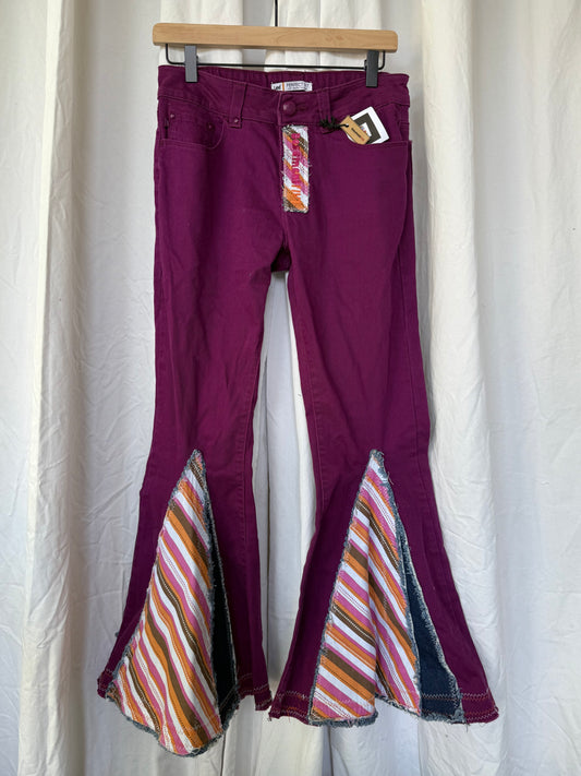 Purple Lee Rider Bell Bottom Jeans (Size 6)– Flare Pants with Diagonal Insert – Sustainable Retro Denim
