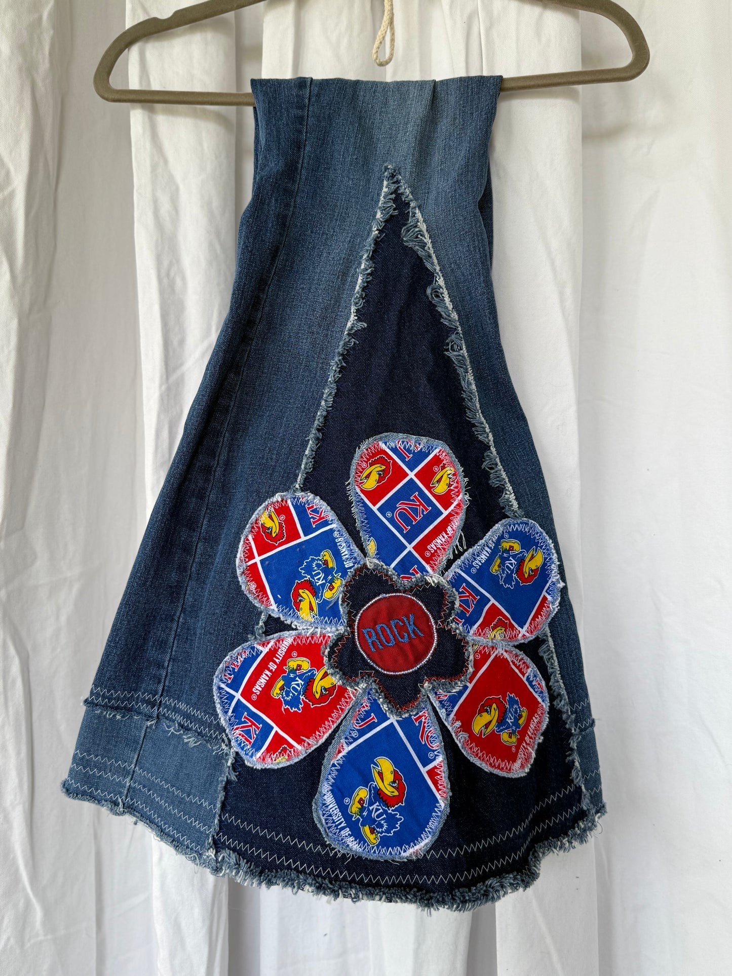 Jayhawks Bell Bottom Jeans (size 6) – Rock the Retro Game Day Look