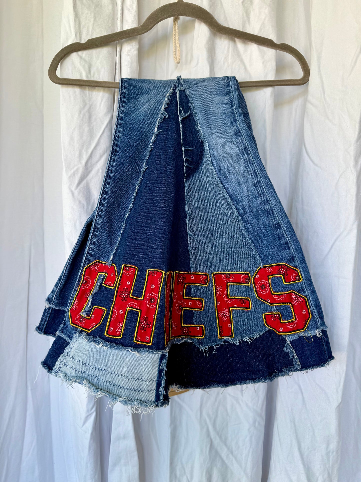 Kansas City Chiefs Bell Bottom Jeans (size 10)