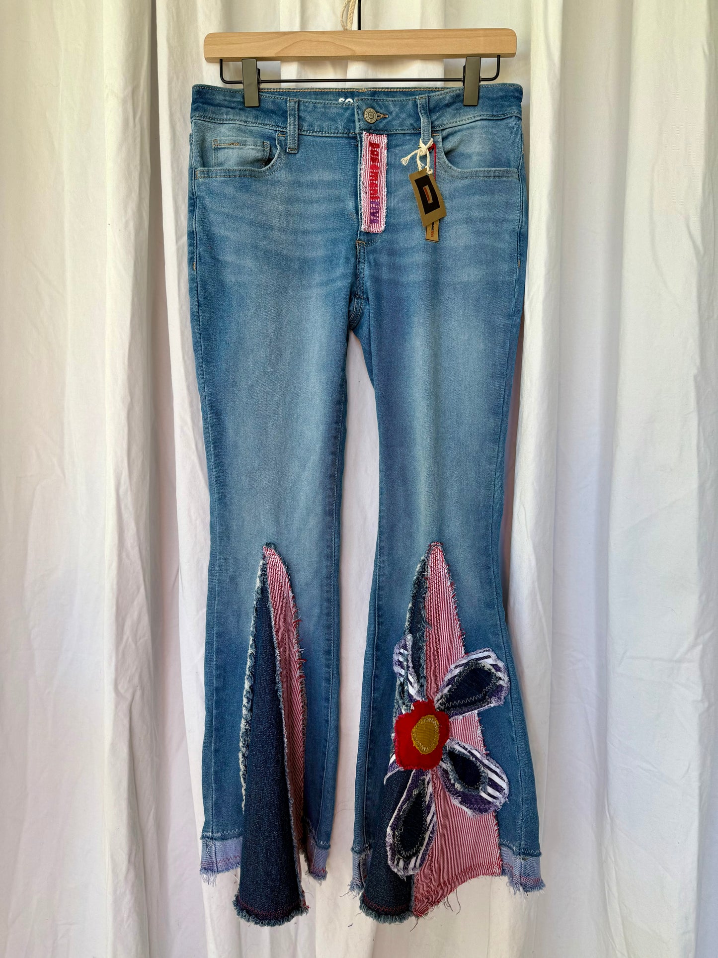 Pink & Denim Floral Bell Bottom Jeans – Size 2