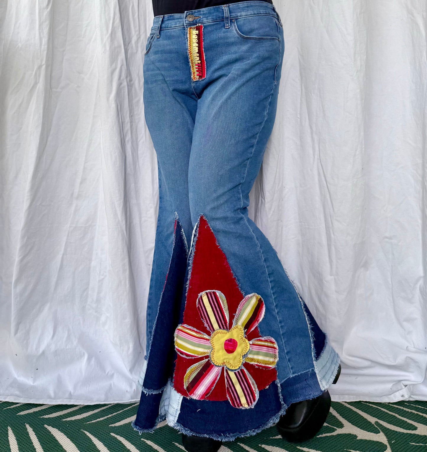Striped Retro Flower Bell Bottoms - Size 16 (34x31